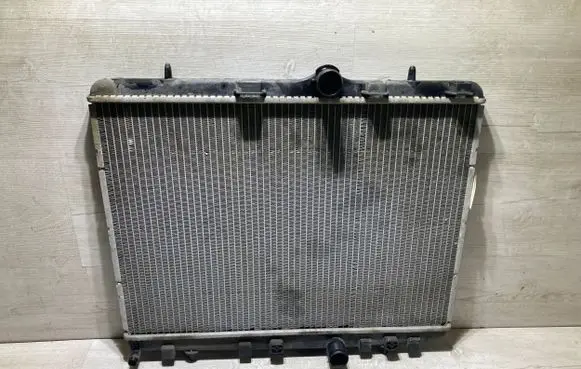 Citroen C3 Aircross Coolant radiator 890960000