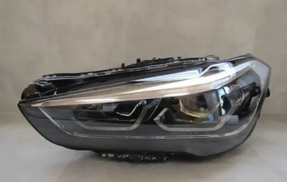 BMW X1 F48 F49 Headlight/headlamp 7472249