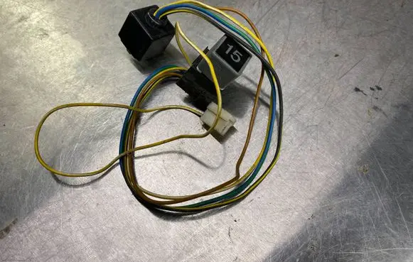 Volkswagen Golf II Other relay 311963141B