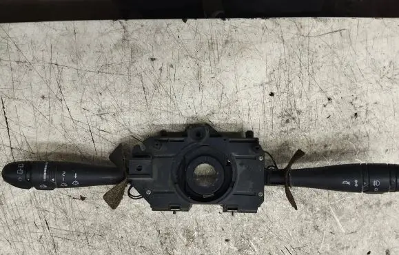 Renault Laguna I Indicator stalk 36716A