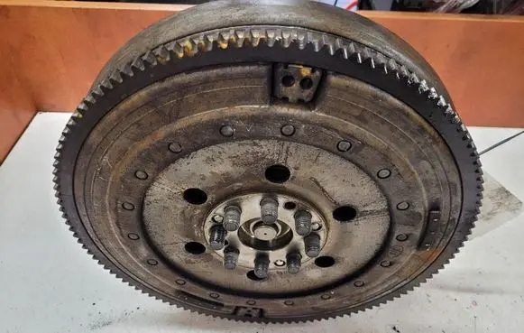BMW 3 E90 E91 Dual mass flywheel