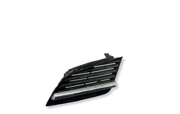 Nissan Primera Front grill 62330AU300