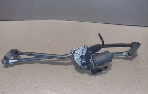 Volkswagen Crafter Front wiper linkage and motor A9068200049