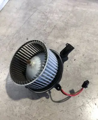 Mercedes-Benz Vito Viano W447 Heater fan/blower BZ71086 CR525