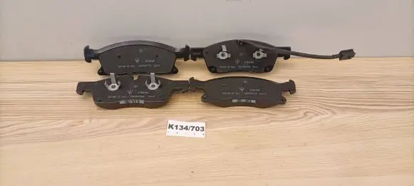 Maserati Levante Brake pads (front) 673011564