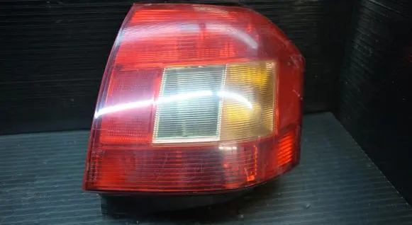 Toyota Corolla E120 E130 Rear/tail lights
