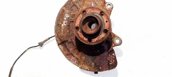 Volvo XC90 Front wheel hub 