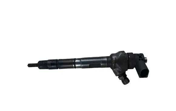 Volkswagen Golf VII Fuel injector