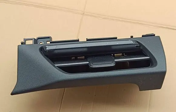 KIA EV6 Quarter panel pressure vent 84739CV000WK