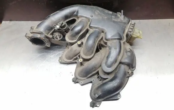Lexus IS 220D-250-350 Intake manifold 1713331040