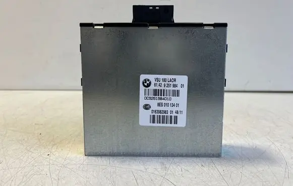 BMW X3 F25 Voltage converter/converter module 9251984