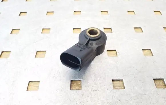 Skoda Octavia Mk2 (1Z) Detonation knock sensor 030905377C