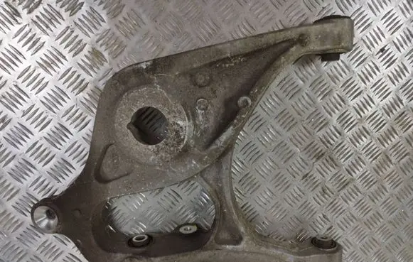 Rear upper control arm/wishbone