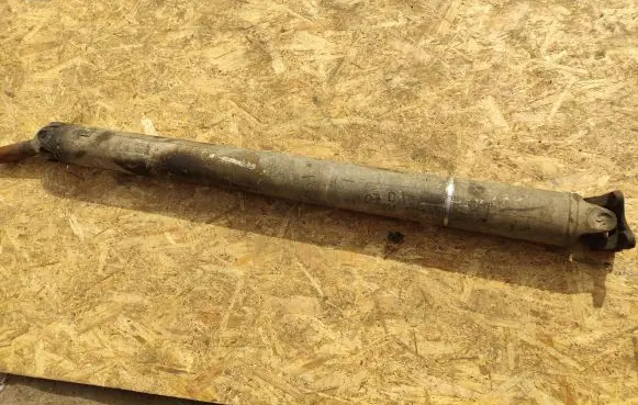 Nissan Navara D40 Rear driveshaft/prop shaft 5010770-1154M