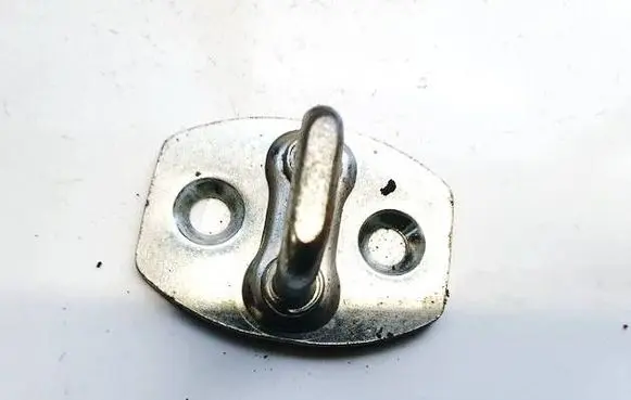 Toyota Yaris Front door lock loop/hook striker 