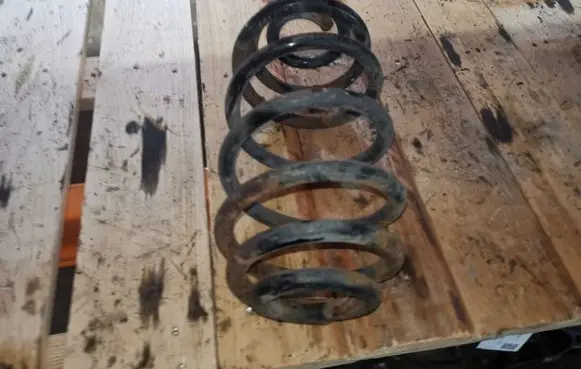 Opel Zafira B Rear coil spring