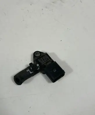 Audi Q3 8U Exhaust gas pressure sensor 04L906051B