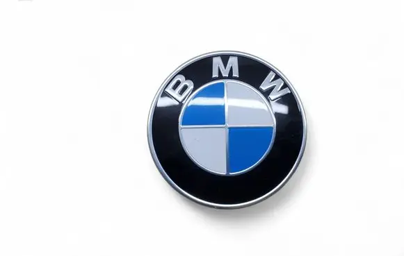 BMW X2 F39 Manufacturer badge logo/emblem 7463715