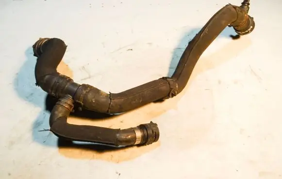 Audi A5 8T 8F Engine coolant pipe/hose 8K0122293