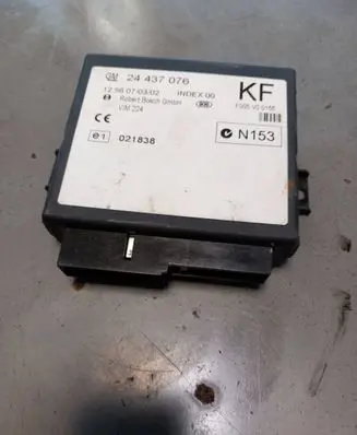 Opel Zafira A Comfort/convenience module 24437076 F005V00155 021838