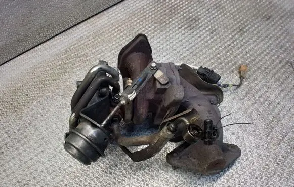 Opel Movano B Turbo 8201054152 7956370001R