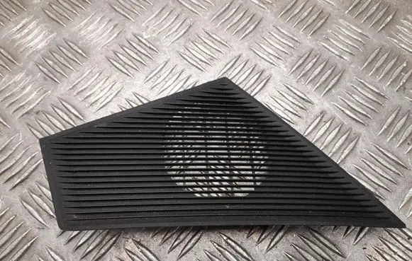 Dodge RAM Dash center speaker trim cover 0000610402