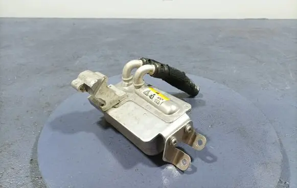 Aixam A721 Engine oil radiator 4G0317021AR