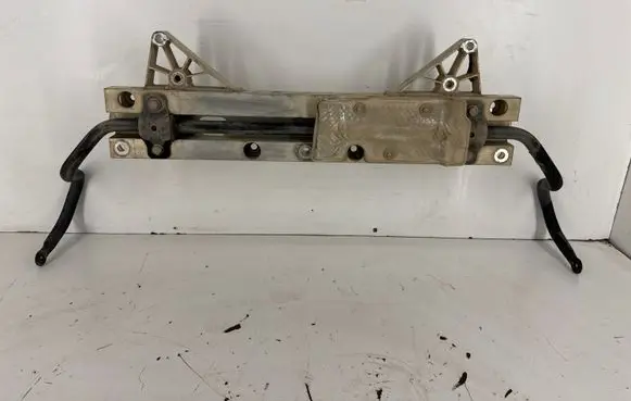 Chrysler Pacifica Sway bar bush bracket, front 68223606AC 68223606AD 68223606AB