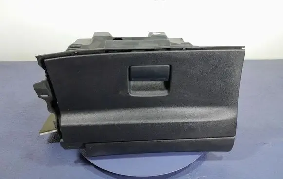 Ford Galaxy Glove box 6M21-U04406-AD