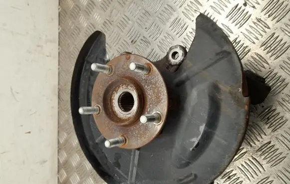 Mazda CX-5 Rear wheel hub