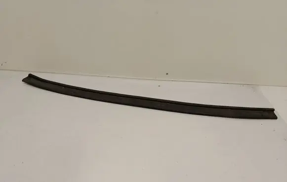 BMW 1 F40 Engine compartment rubber 4A130E0 206779