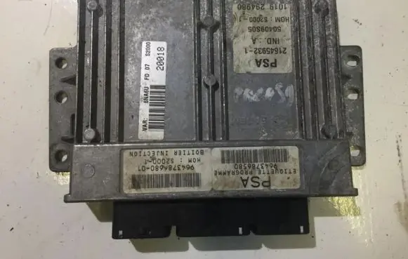 Citroen Xsara Picasso Engine control unit/module 9643786580 21645932-1