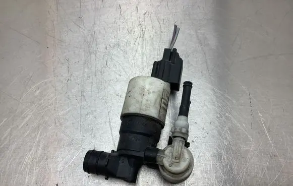 Ford C-MAX II Windscreen/windshield washer pump BK2117K624BA