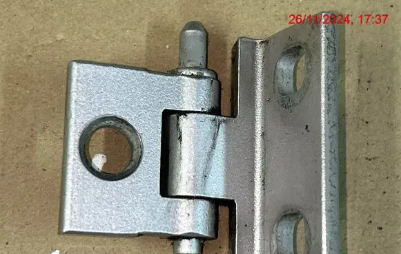 Volvo V70 Rear door upper hinge