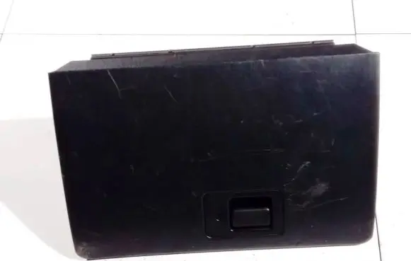 Ford Maverick Glove box yl8x7806015 yl8x-7806015