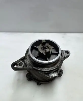 BMW 5 E39 Vacuum pump 2249939