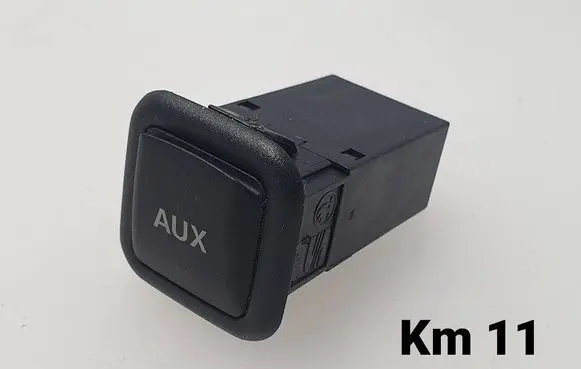 Audi A3 S3 8P AUX in-socket connector 8J0035475 C50062 A05711