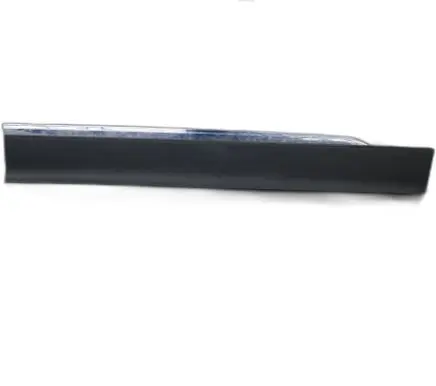 Volkswagen Tiguan Rear door trim (molding)
