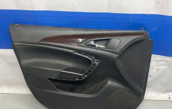 Opel Insignia A Front door card panel trim 13277421