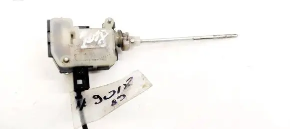 Skoda Octavia Mk2 (1Z) Central locking motor 