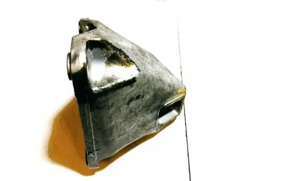 BMW 5 GT F07 Engine mounting bracket 6795958 22116781242