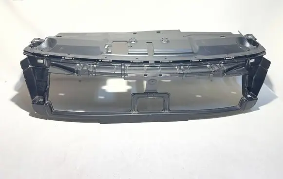 Peugeot 308 Front bumper upper radiator grill 9835297780