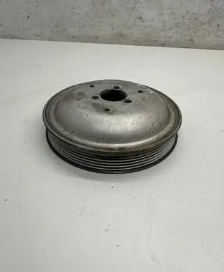 Audi A6 S6 C7 4G Water pump pulley 06E121031E