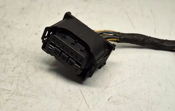 BMW 3 E92 E93 Headlight/headlamp wiring loom/harness 6925638 61132359991