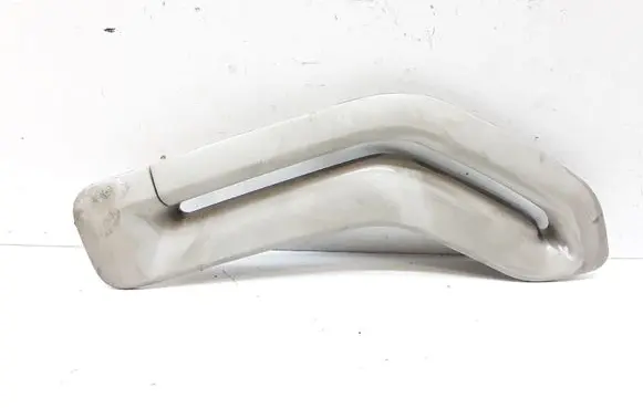 Volvo V70 Seat belt trim 