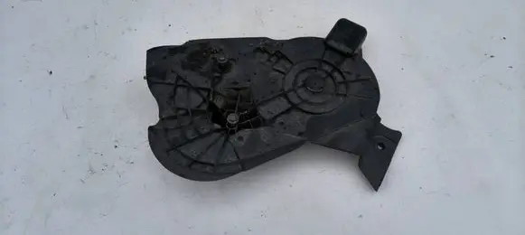 Peugeot 3008 II Timing chain cover 984111580