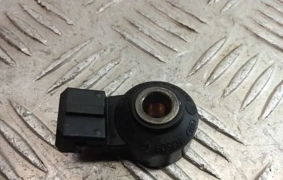 BMW X1 F48 F49 Detonation knock sensor 7636937
