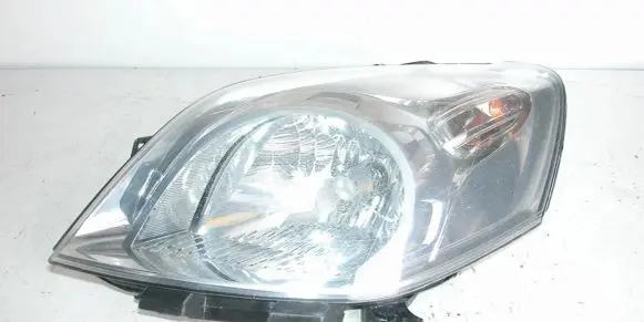 Peugeot Bipper Headlight/headlamp
