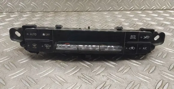 Toyota Prius (XW50) Climate control unit 5590047190 4584063 2303