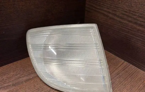 Mercedes-Benz Vito Viano W638 Front indicator light 6388200921 6388200921K3